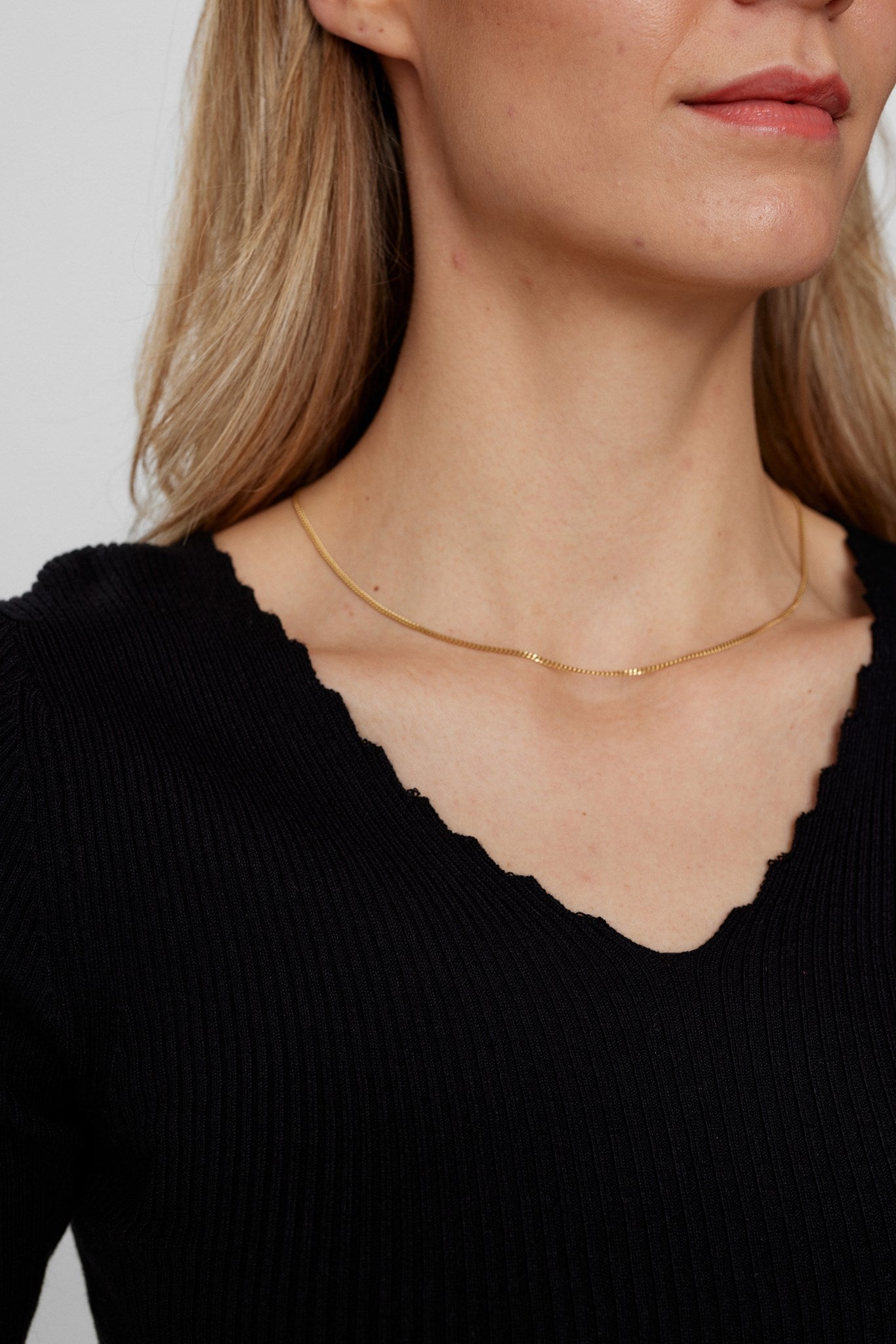 NUAYELET SS PULLOVER CROPPED - Caviar