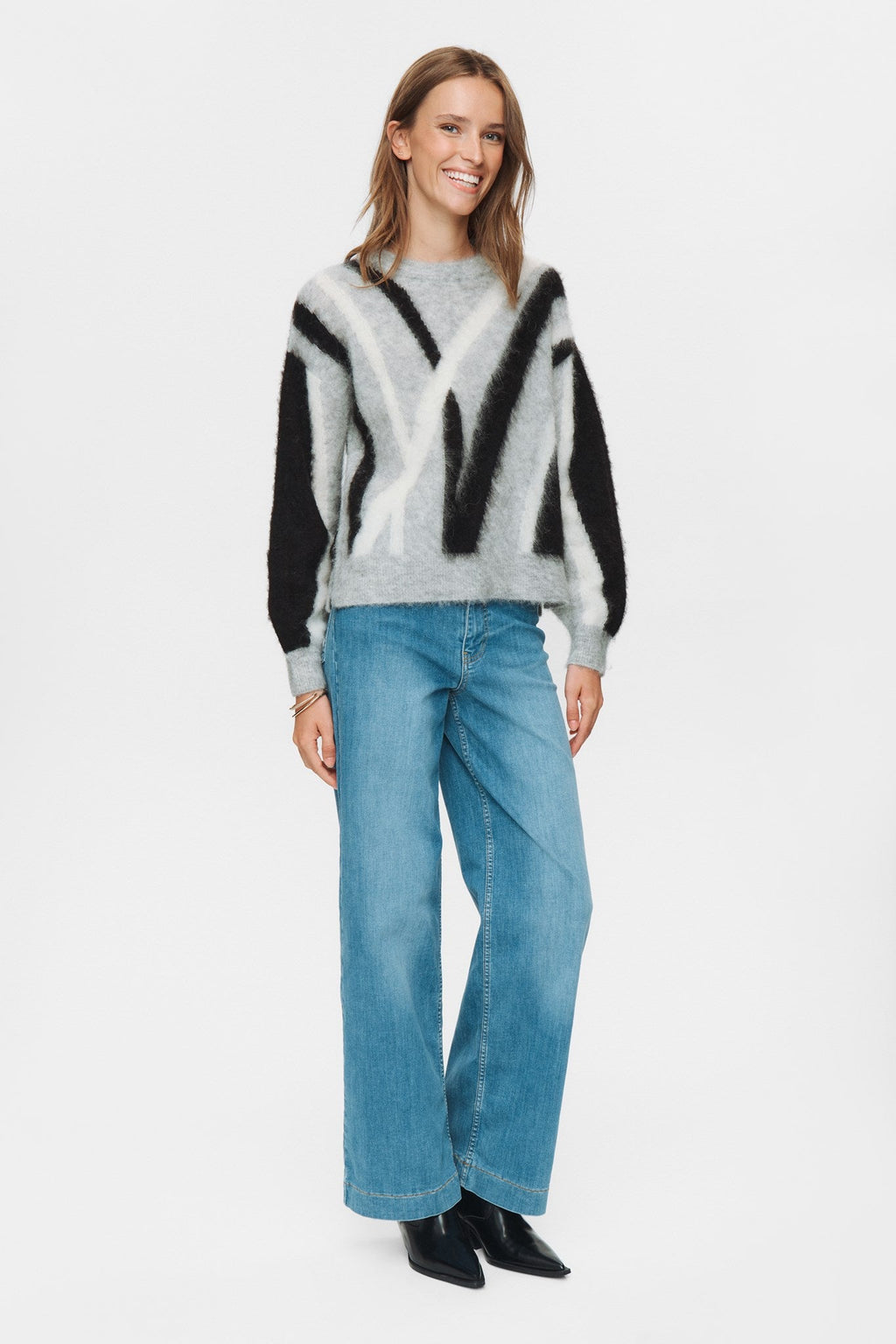 NUSURI BRUSHED PATTERN PULLOVER - Light grey mel