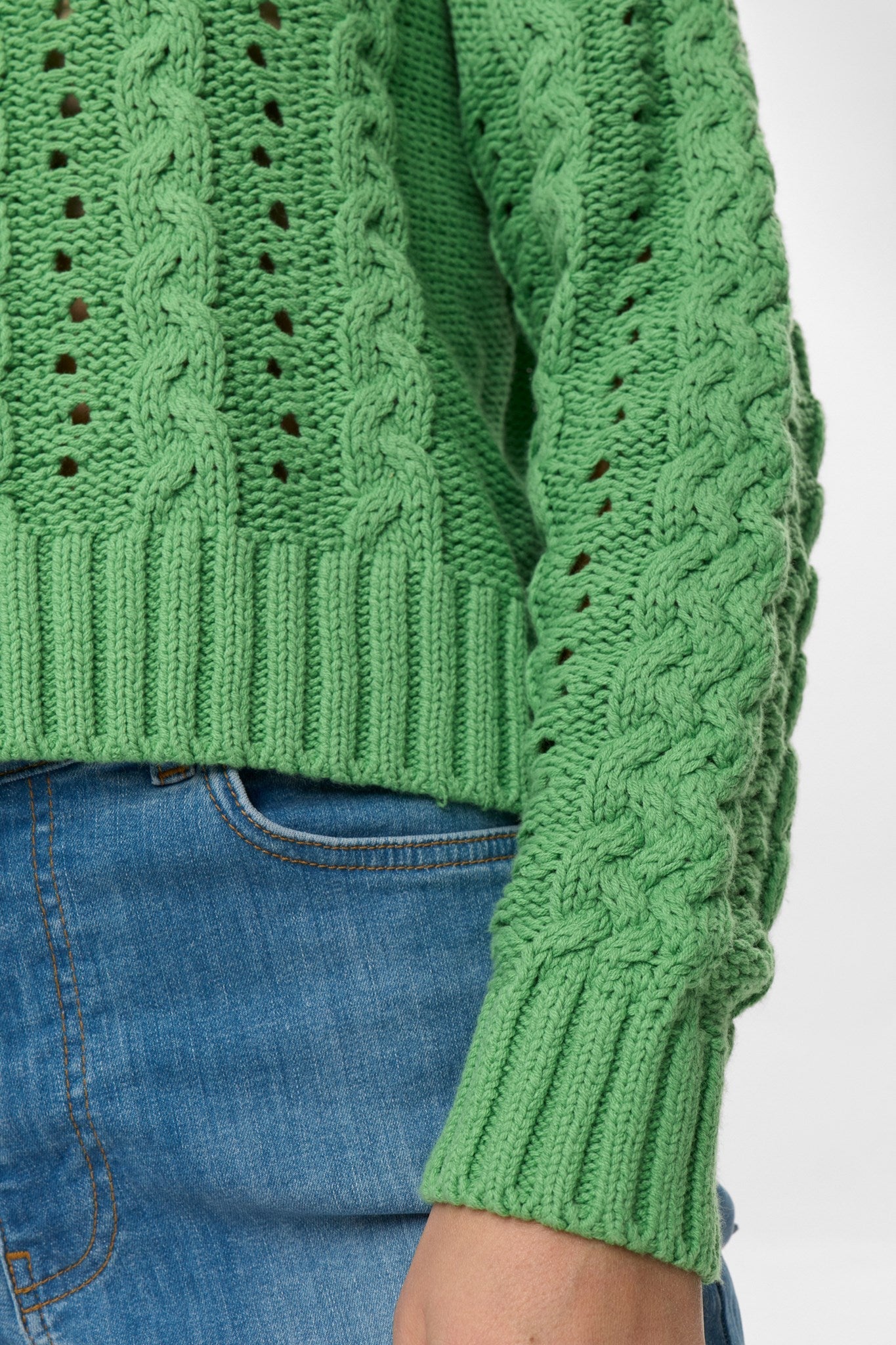 NUREMI PULLOVER - Vibrant Green